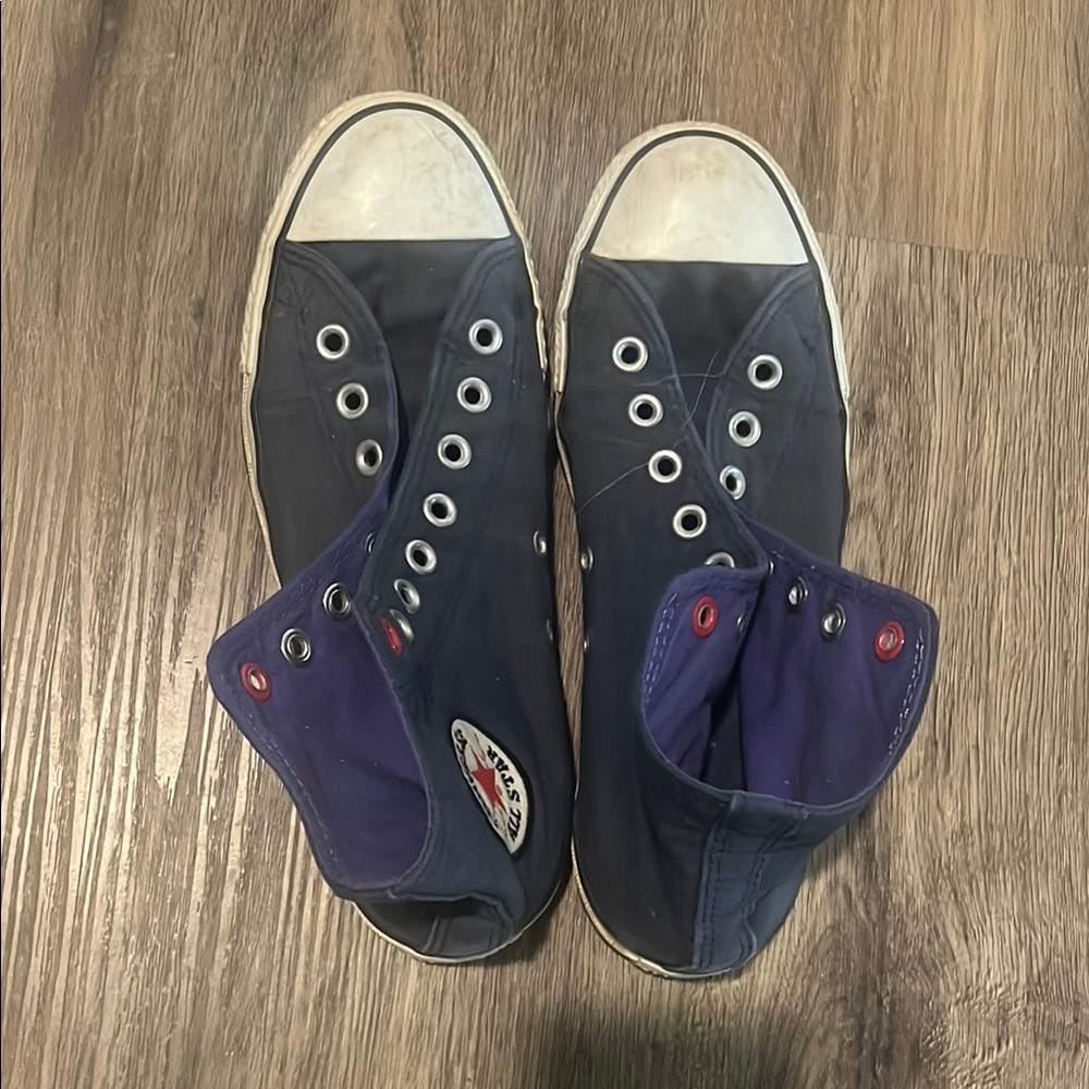 Converse High-Tops in Dark Blue and White